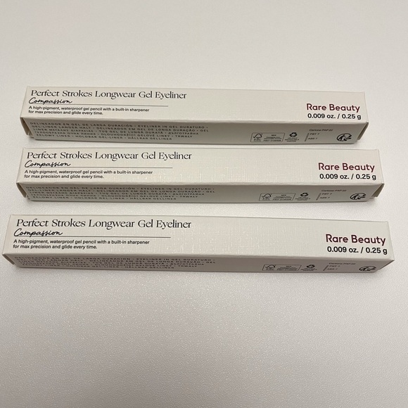 Rare Beauty by Selena Gomez Eyeliner - Picture 5 of 6